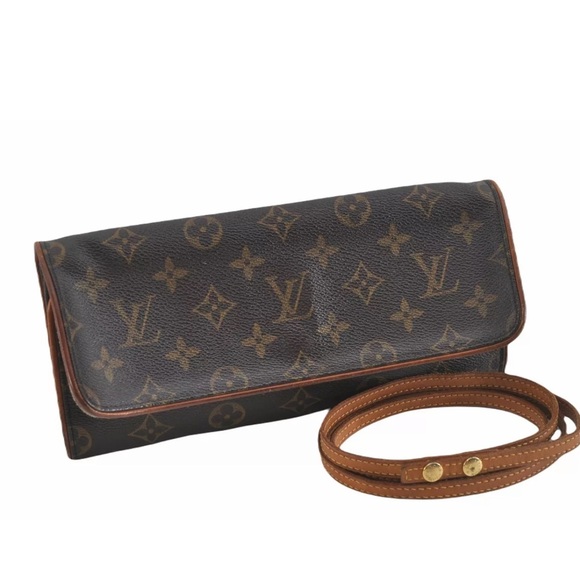 Louis Vuitton Handbags - Authentic Louis Vuitton pochette GM